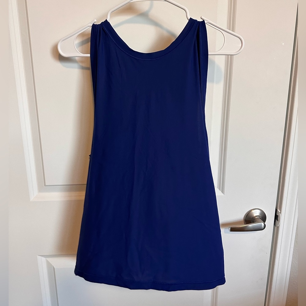 Lululemon open back tank - 8
